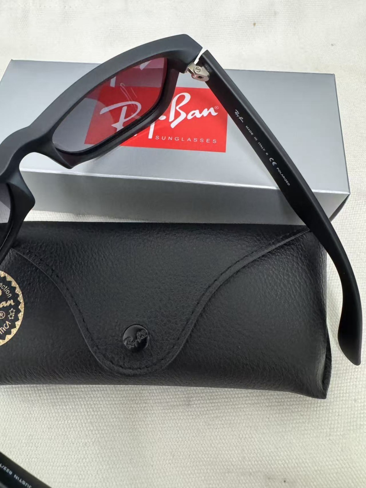 Ray-Ban Justin Classic Grey Polarized Sunglasses RB4165 622/T3 54-16mm