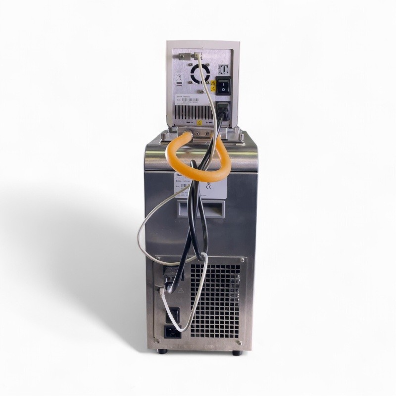 Thermo Scientific Haake A10 Recirculating Chiller with Haake SC 100 Controller
