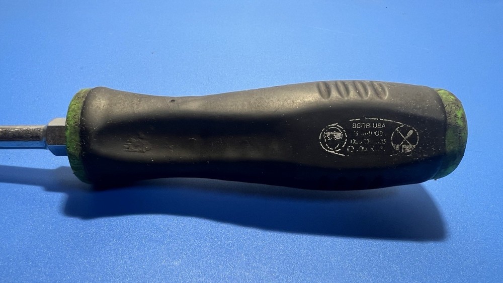 Snap-On 13 1/2" Flat Head Screwdriver Rubber Handle ~T514