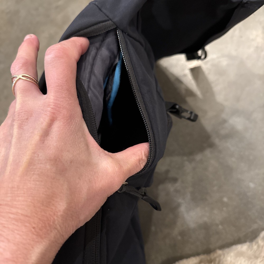 Thule Paramount 24L Daypack TRDP-115, Black