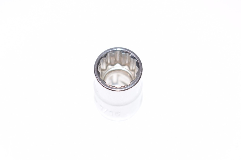 Crescent 7/16'' SAE 12 Point Socket 3/8'' Drive