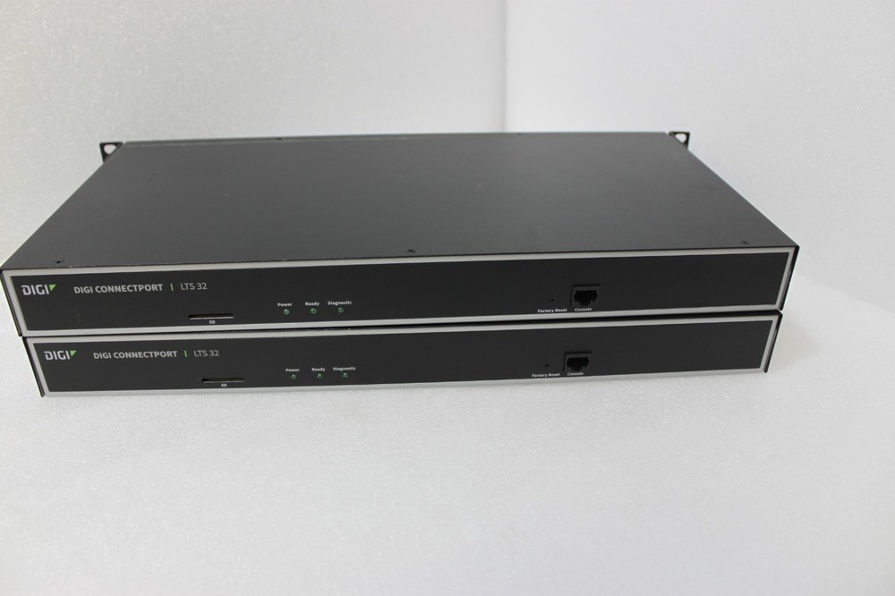 Digi ConnectPort Model LTS32 Console Server Terminal