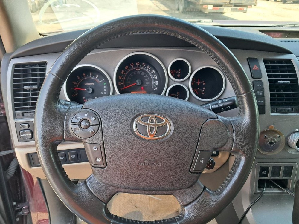 SEQUOIA 2010 Glove Box 4793319