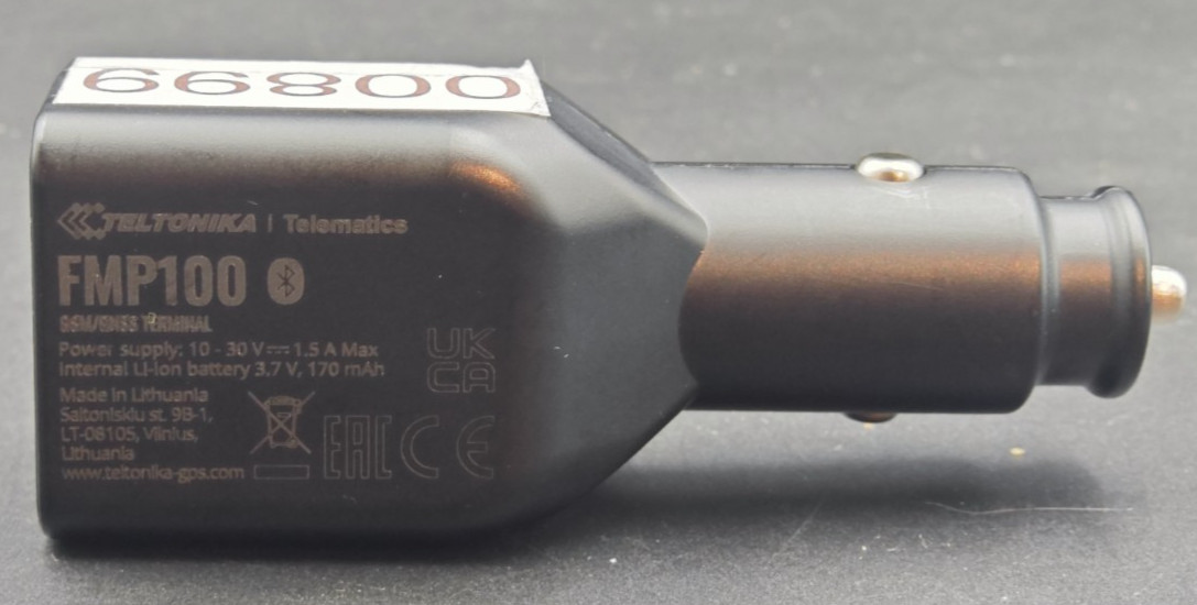 TELTONIKA Plug and Play tracker with GNSS, GSM and Bluetooth (FMP100)