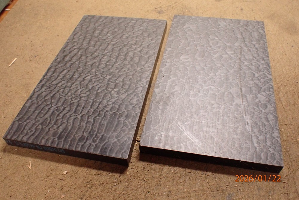 2 PIECES OF NYLATRON PLASTIC