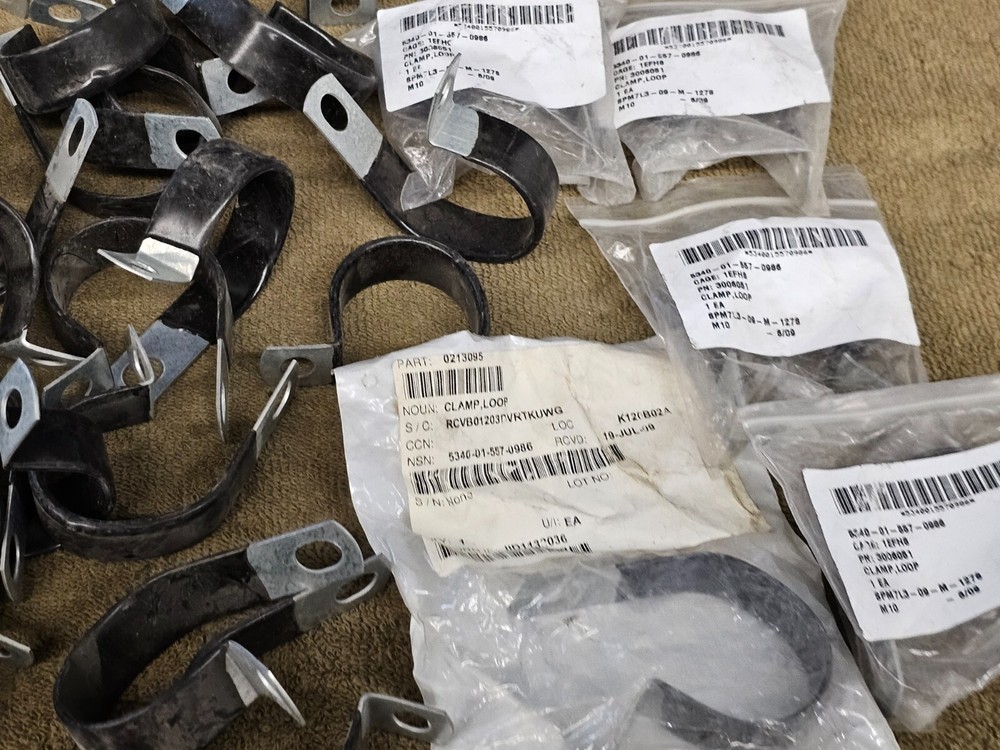 50 Wire Cable Pipe Loop Hose Clamp Split Ring Support Strap Hanger 1-1/2 1.5 3/4