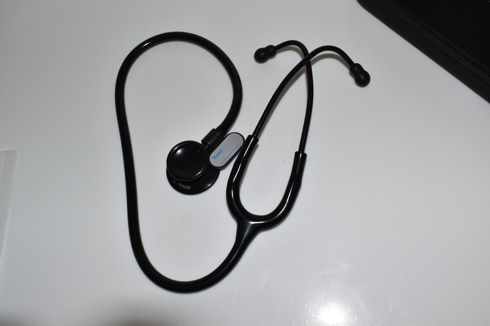 WHITE COAT WHITECOAT STETHOSCOPE   (TJD89)