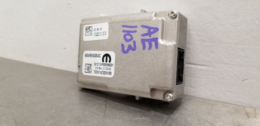 23 DODGE DURANGO FRONT VIEW WINDSHIELD MOUNTED CAMERA 68495638AC