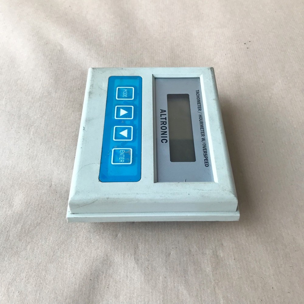 ALTRONIC DTHO-3201 DIGITAL TACHOMETER