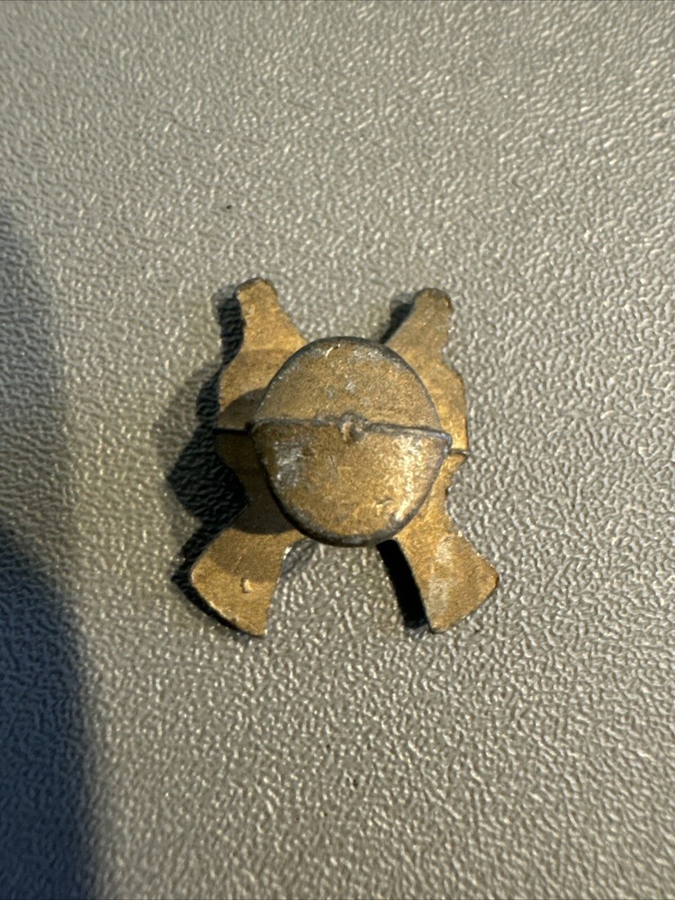 1920's - 1930's era U.S. Patriotic Lapel Button Stud