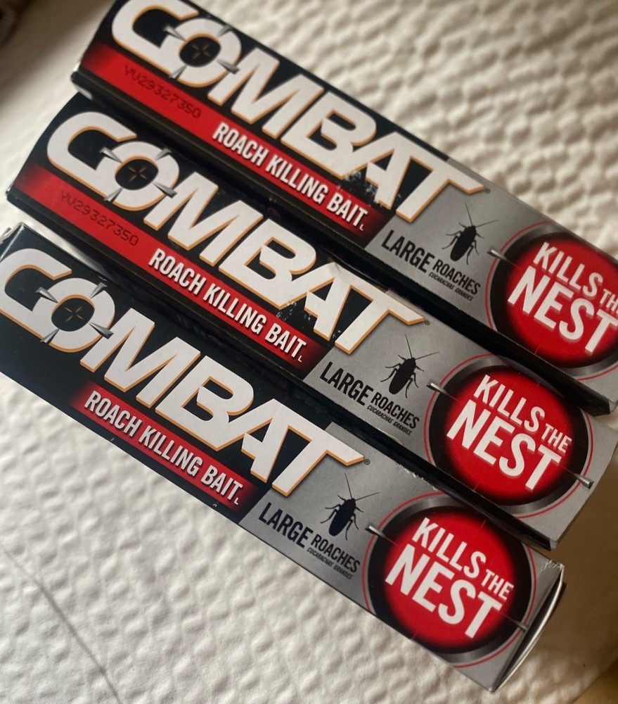 3 Box - COMBAT Roach Killing Bait for Large Roaches - 8 Count.