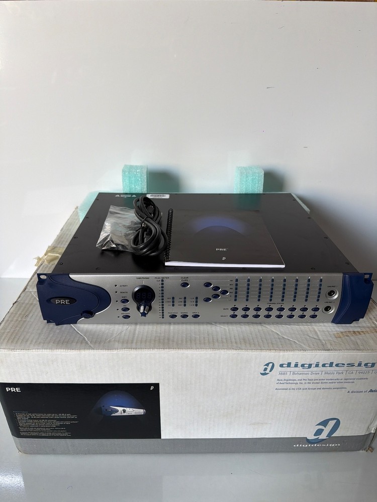 Avid Digidesign Pre 8 Channel Microphone Preamplifier