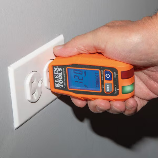 New !Klein Tools GFCI Electrical Outlet Tester with LCD Display, RT250