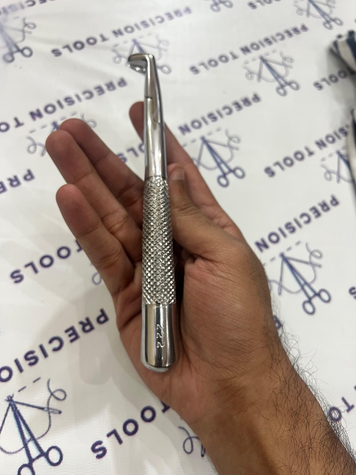 Hu-Friedy #222 Extraction Forceps, Lower Molar