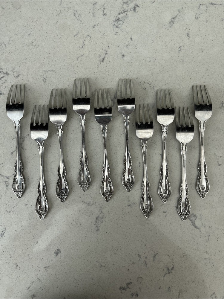 Oneida BRAHMS Community Stainless Flatware & Serving/Hostess 88 Pieces