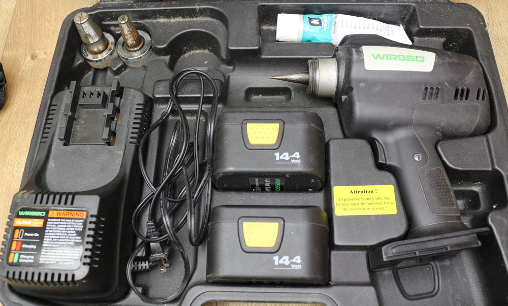 WIRSBO uponor ProPex Cordless Expander Tool Set