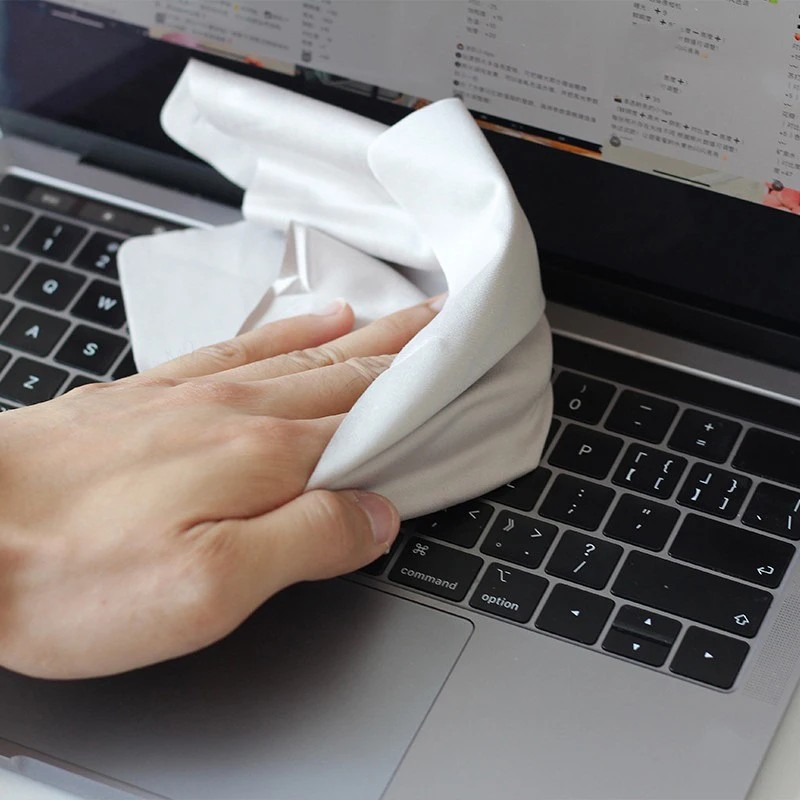 1pc Microfiber Laptop Keyboard Protector & Screen Cleaning Cloth for MacBook Pro