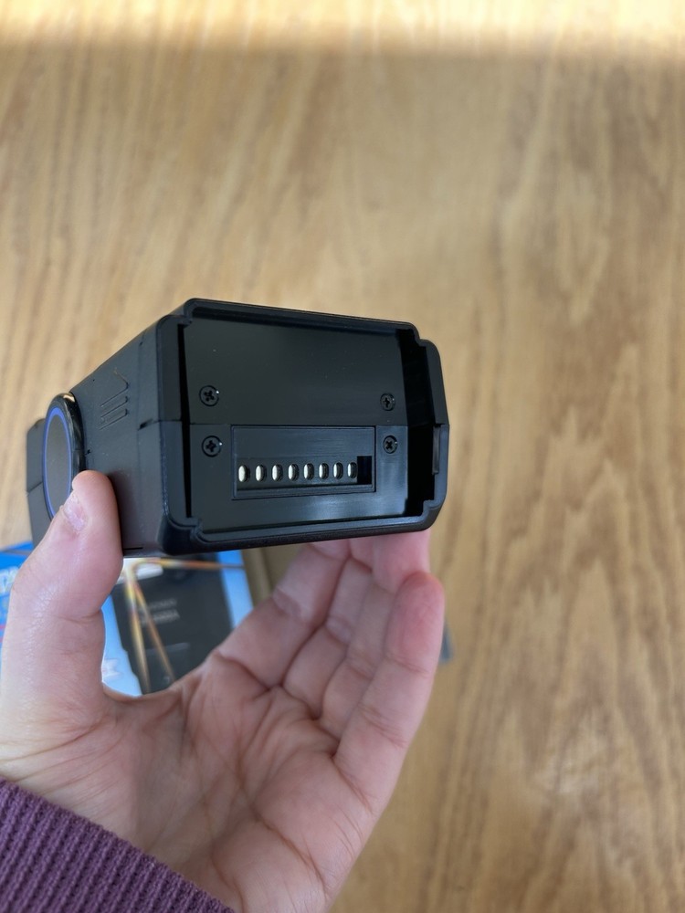 Quantaray QB 6500A Dedicated Bounce Flash Camera Open Box For Autofocus & Manual