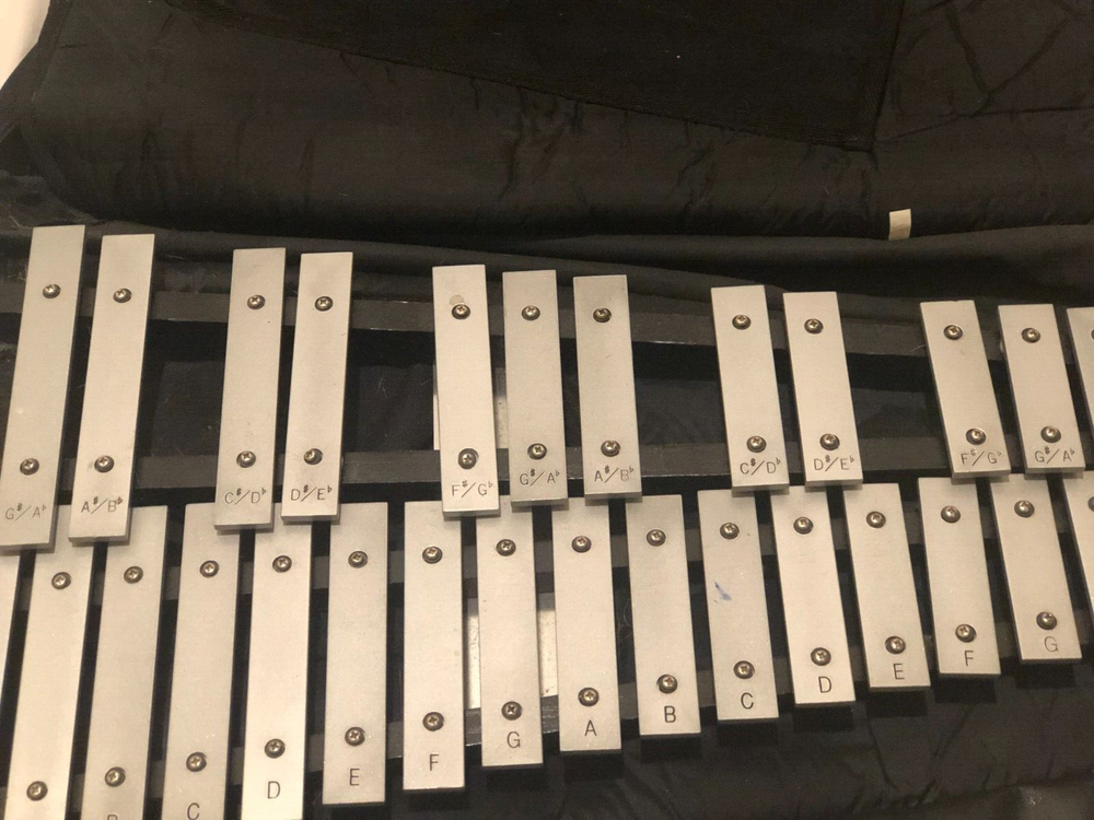 Ludwig Student Xylophone Bell Percussion W/ Case & Stand