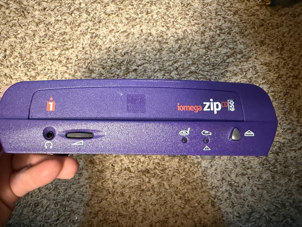 IOMEGA ZIP CD 650 Drive ZIPCDUSB Only - Missing Power Cable.