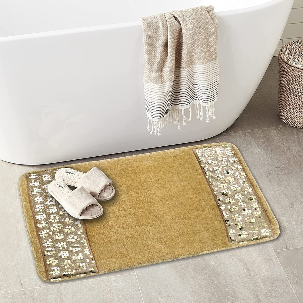 Champagne Sinatra Bath Rug