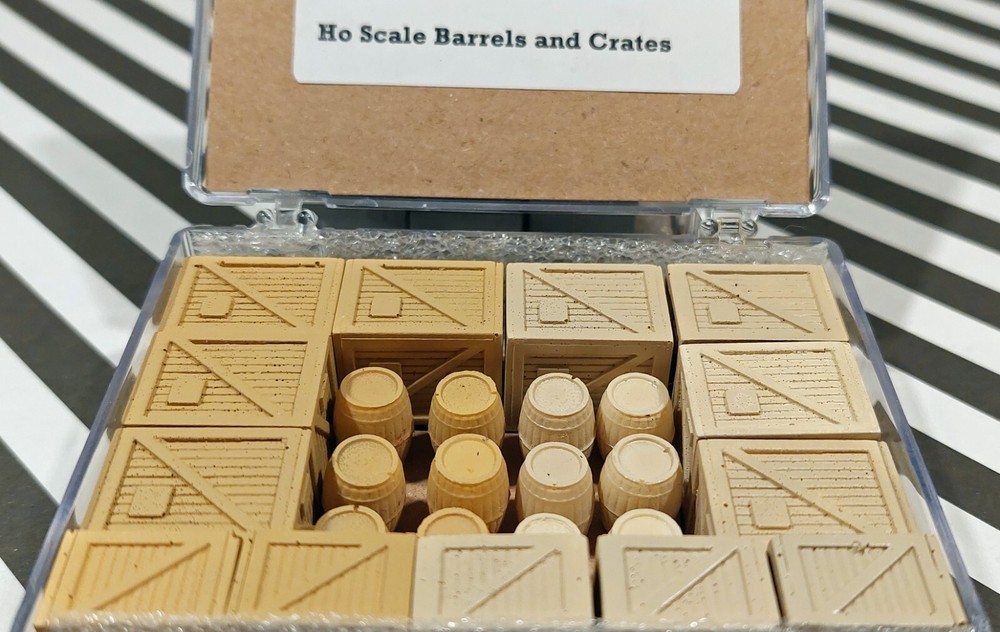 HO Scale Barrels and Crates