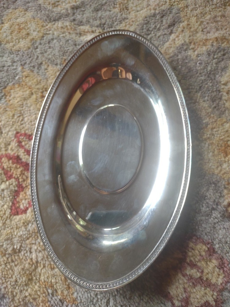 ELEGANT CRESCENT SILVER MFG. CO. OVAL SERVING DISH 9.5" x 6"