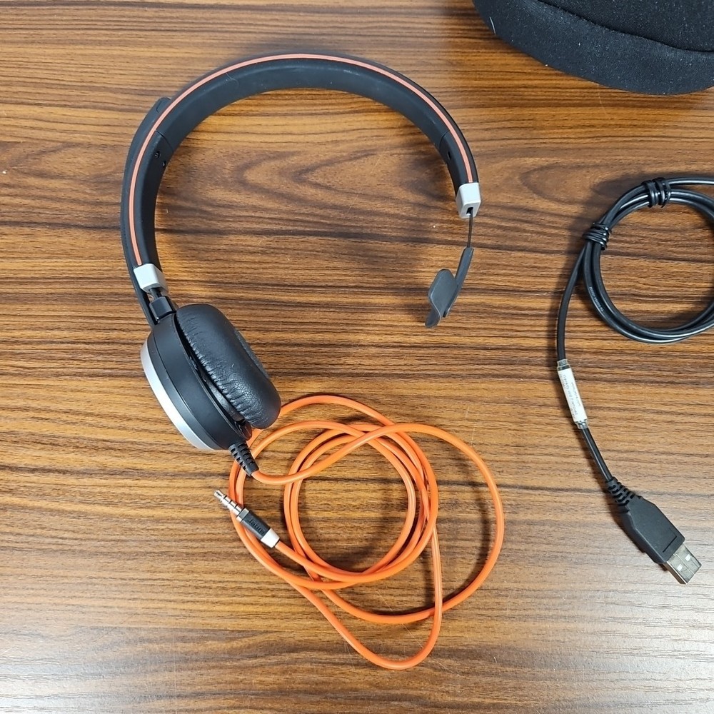 Jabra Evolve 40 Wired Stereo USB Headset HSC017 W Controller ENC010