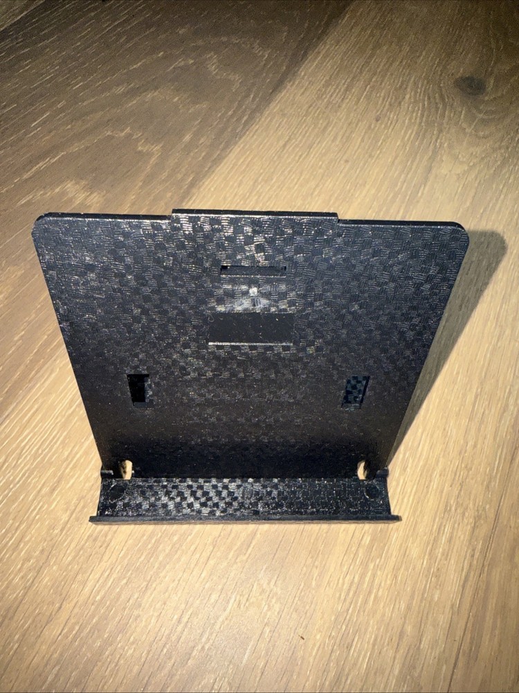 Small Black Kickstand