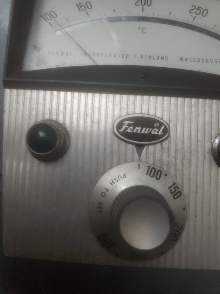 Fenwal 56104-14 Temperature Controller Read Description Free Shipping