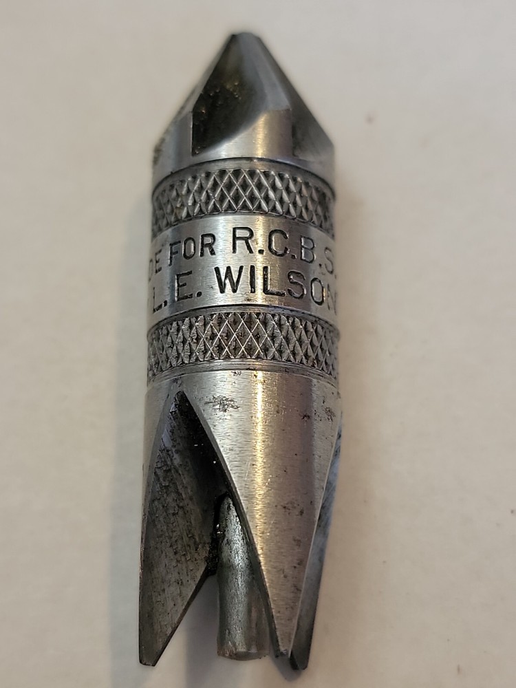 L. E. Wilson Chamfer and Deburring made.for RCBS