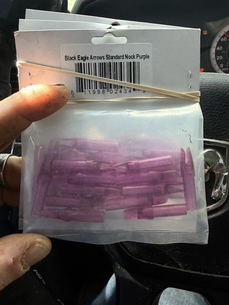 Black Eagle Standard Nocks - purple- 12pk - never opened