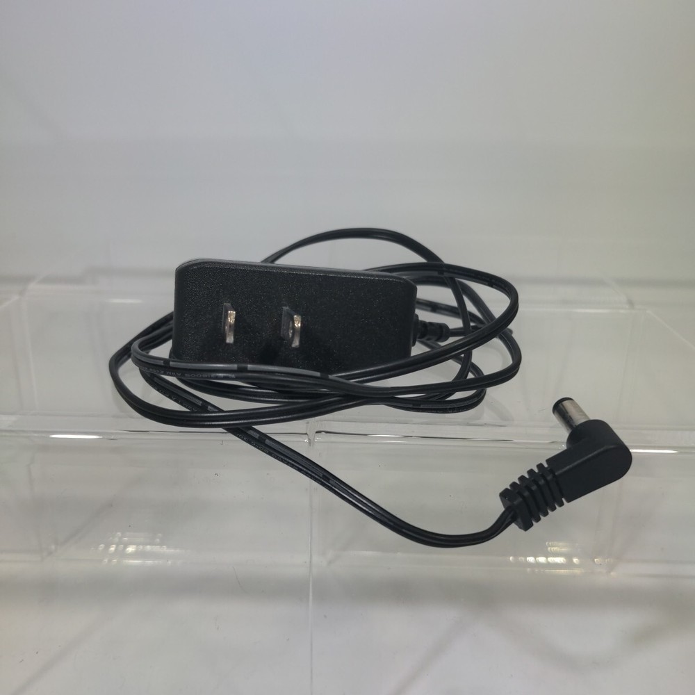 Power A XBox One Controller Charging Station Model CPFA114326-02 #ML