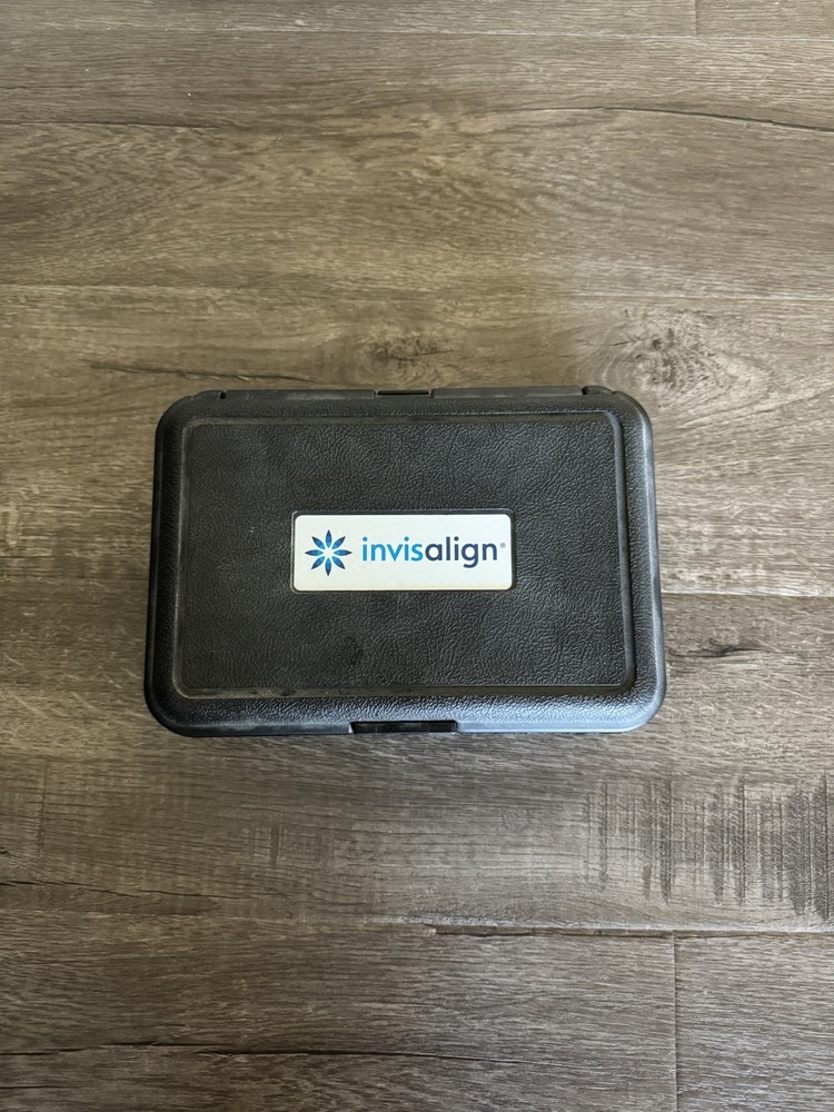 Invisalign Demo Kit - Box & Trays Only
