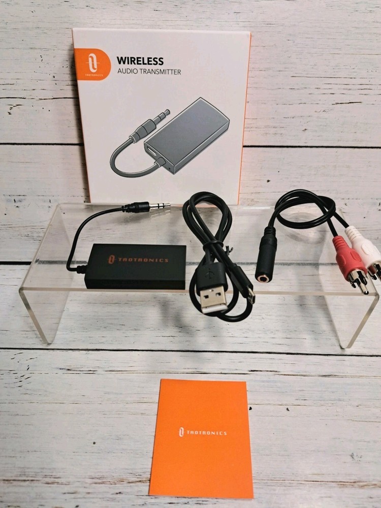 Portable Bluetooth Transmitter for TV Wireless Audio Adapter Connected to 3.5m