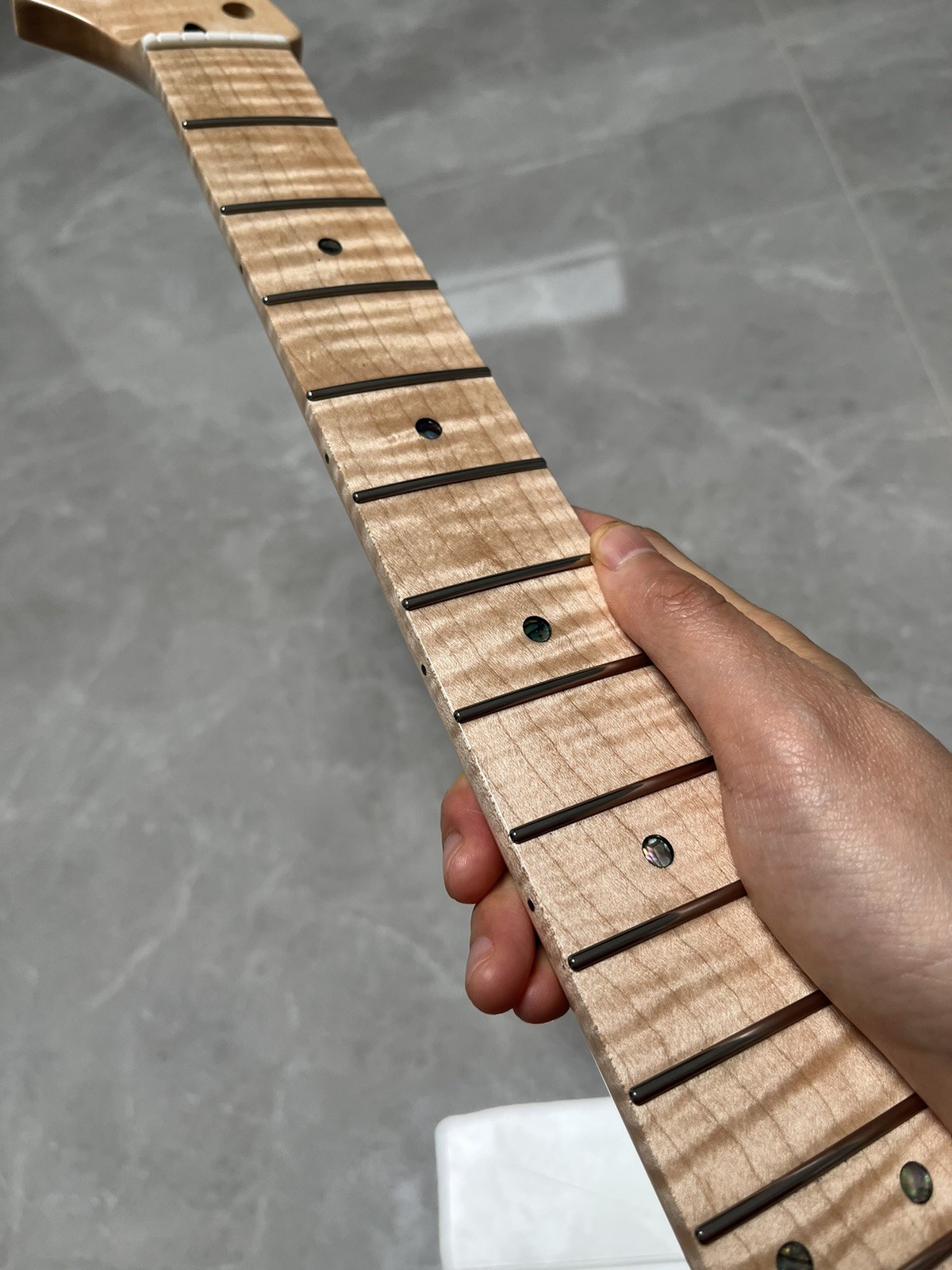 AAAA New 22fret natural DIY reverse headstock Flame Maple Electric guitar Neck