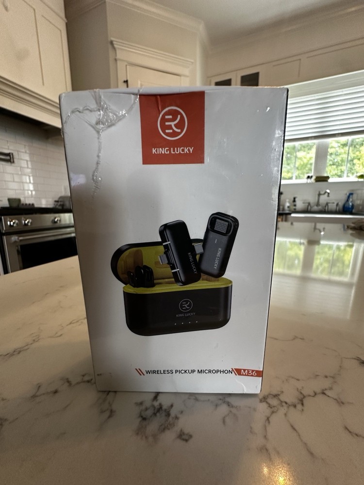 Kinglucky Wireless Lavalier Microphone System