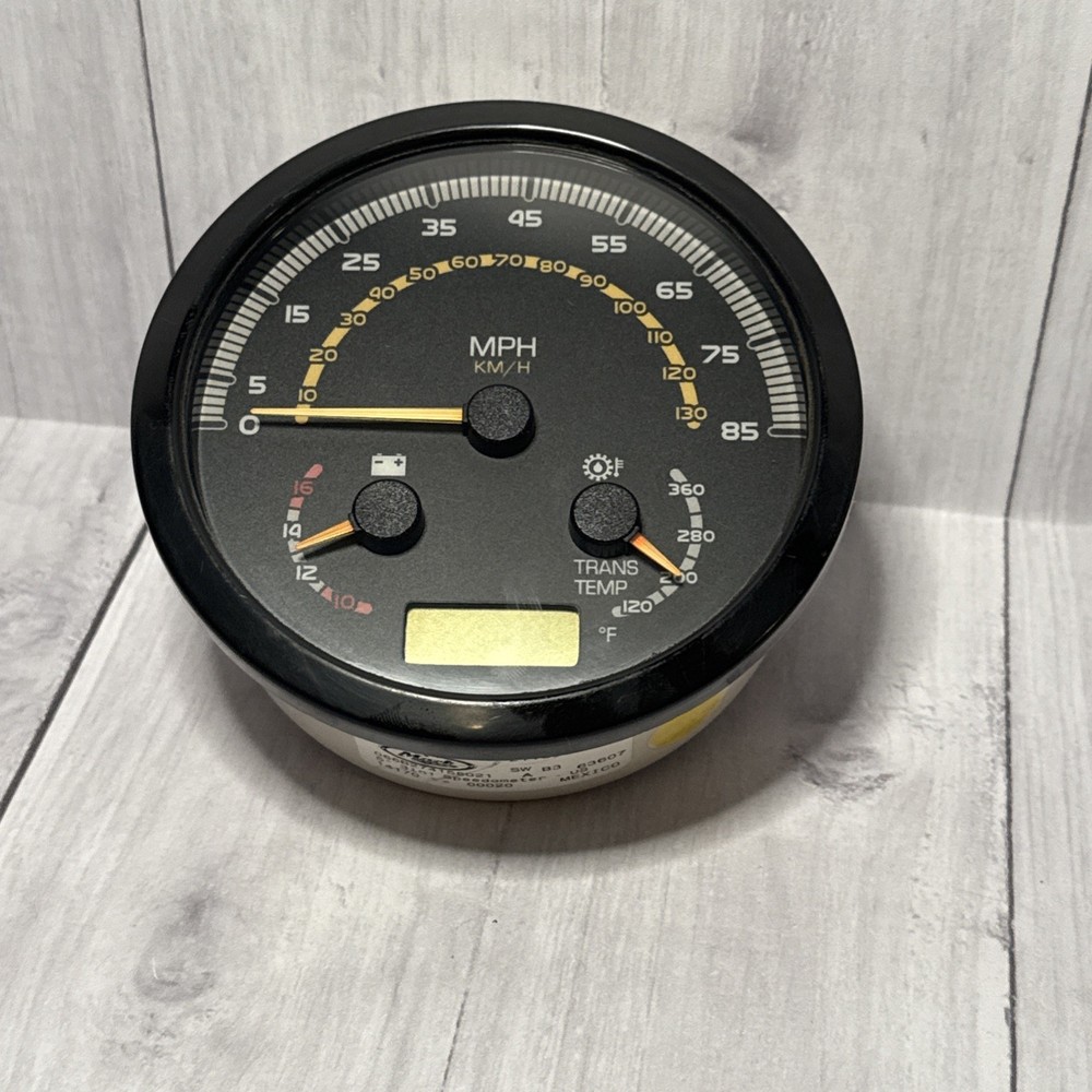 MACK SPEEDOMETER 21165268