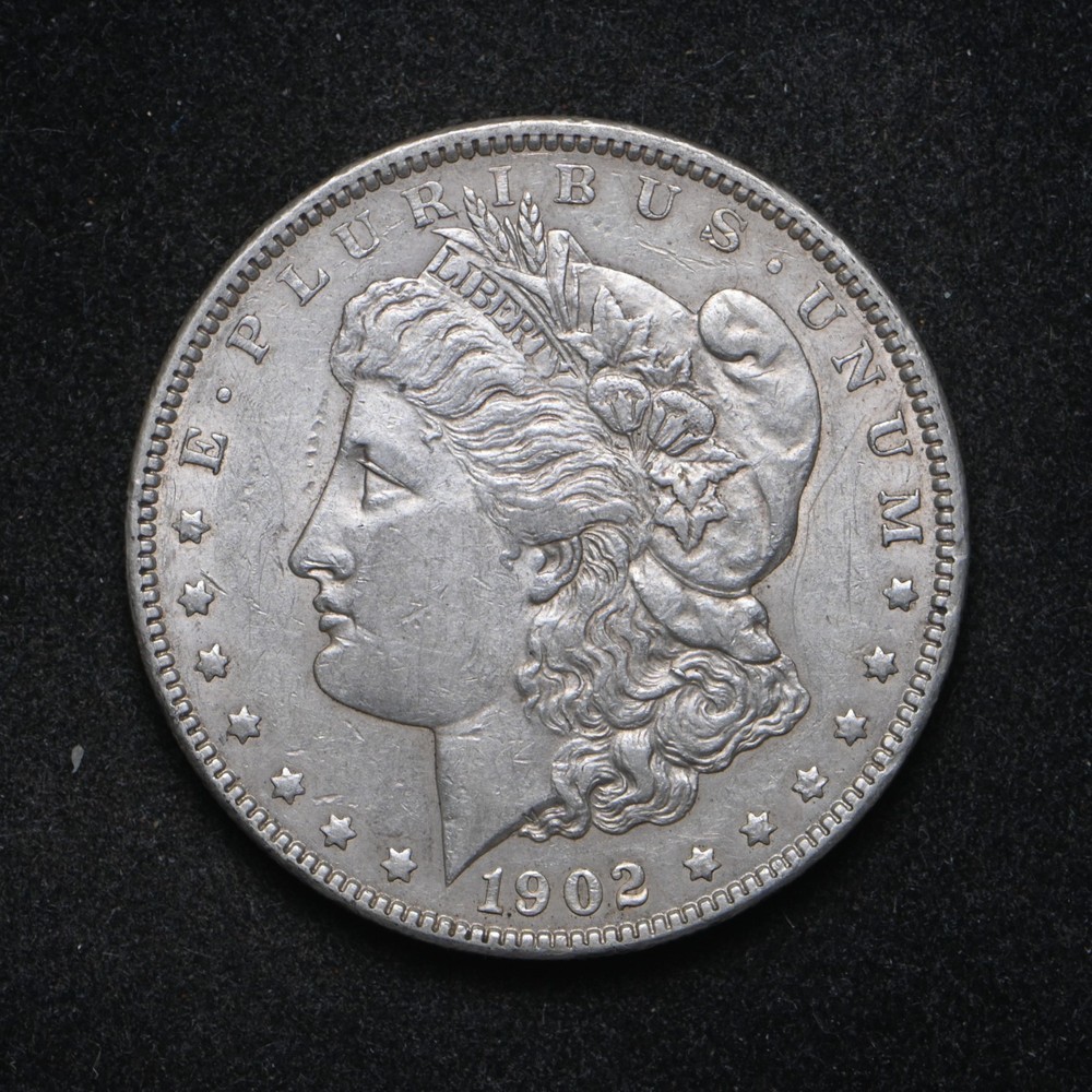 1902 Morgan Silver Dollar (cn16003)