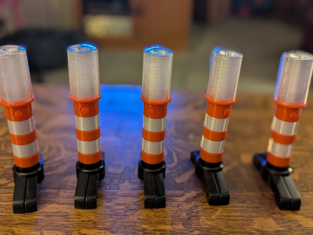 Magnetic Battery Powered Road Flares