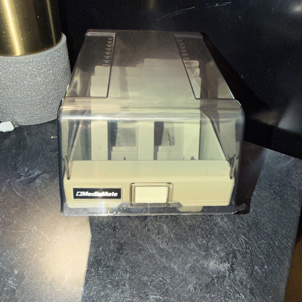 MediaMate Flip Sort 3.5 Floppy Disk Diskette Stackable Storage Box Container Vtg