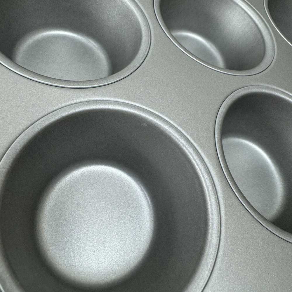 Open Kitchen by Williams Sonoma 3-Piece Essentials Bakeware Set Scuffed Read