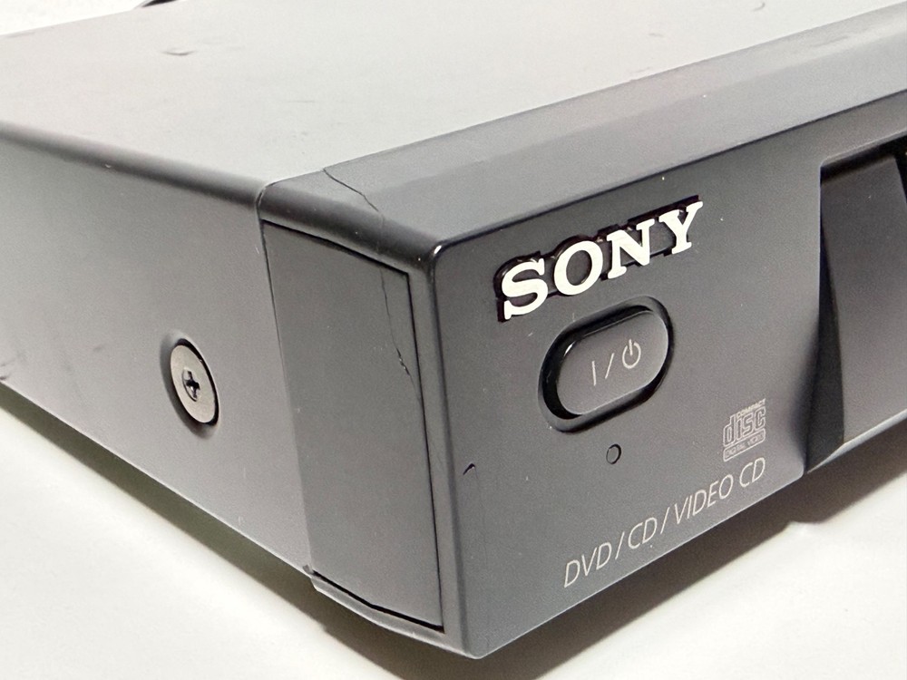 SONY DVD/CD/VIDEO CD/MP3 PLAYER TESTED WORKS!