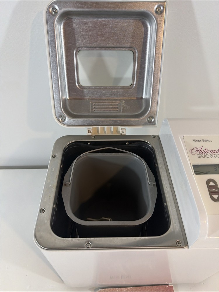 West Bend Automatic Bread & Dough Maker Model 41040 Bread Machine Tested Works