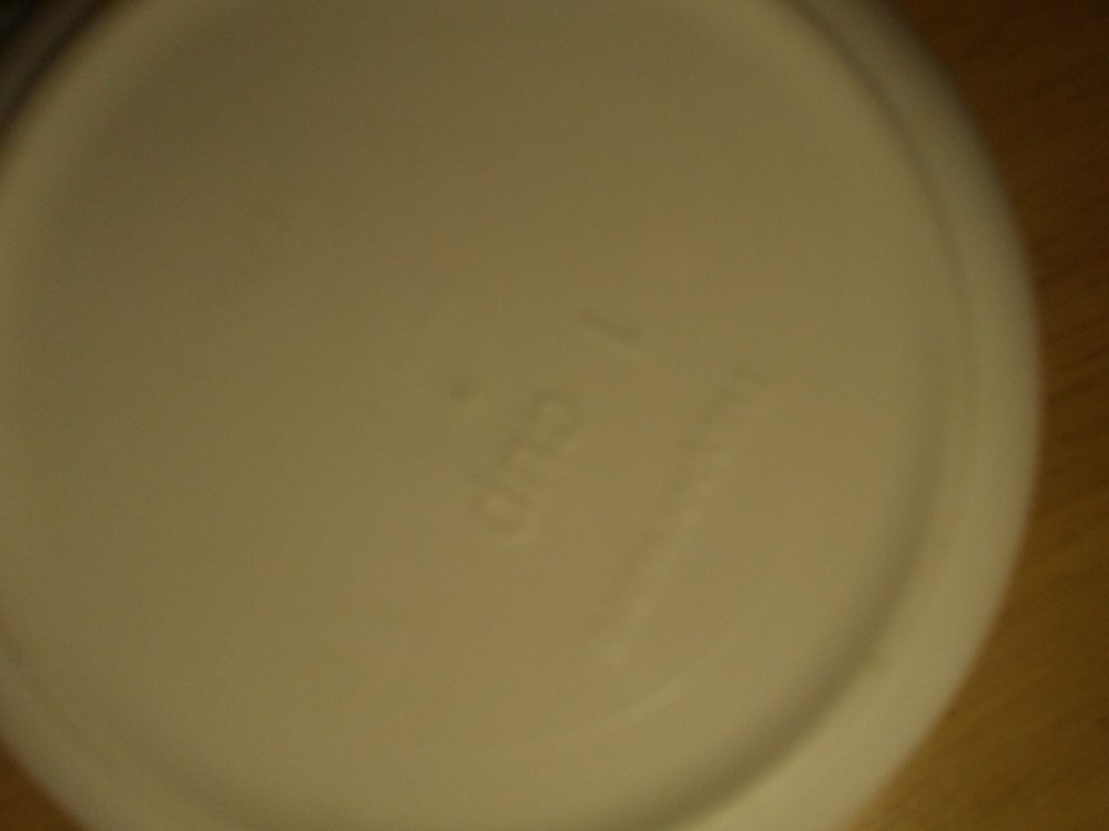 Tupperware curved handled measuring cups ergo