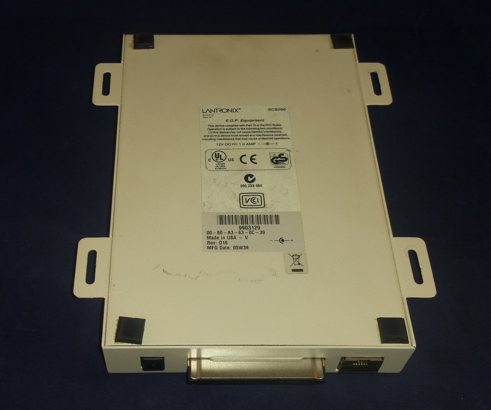 LANTRONIX SCS200 310-413 Rev. B Serial Secure Console Server...... (C19B3)