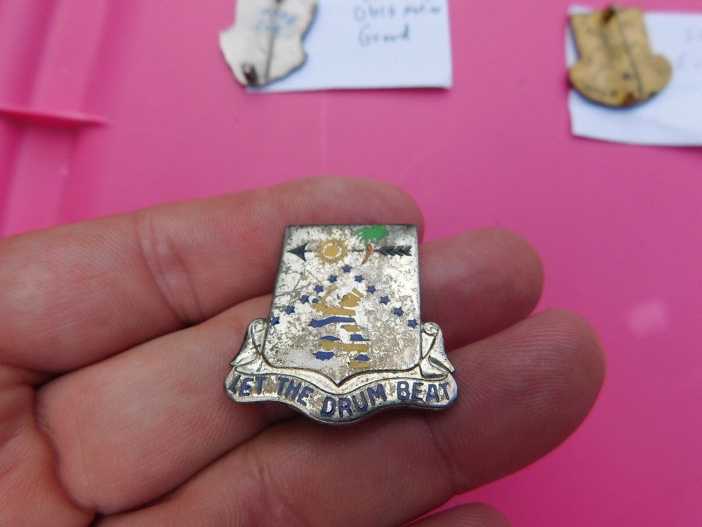 1225TH SUPPORT BATTALION  PIN   BACK DI