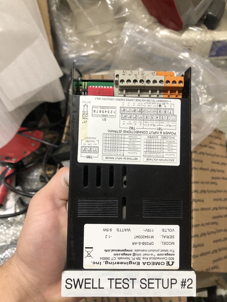 Omega Engineering DP25B-S-A Strain Gauge Panel Meter 5K Lb Compression Load Cell