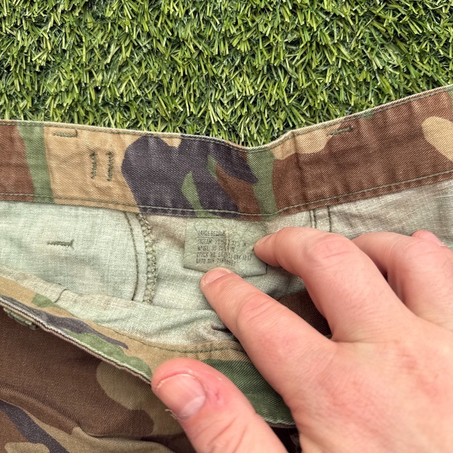 US Military Woodland Camo Pants Mens Large Regular M81 USGI Tactical