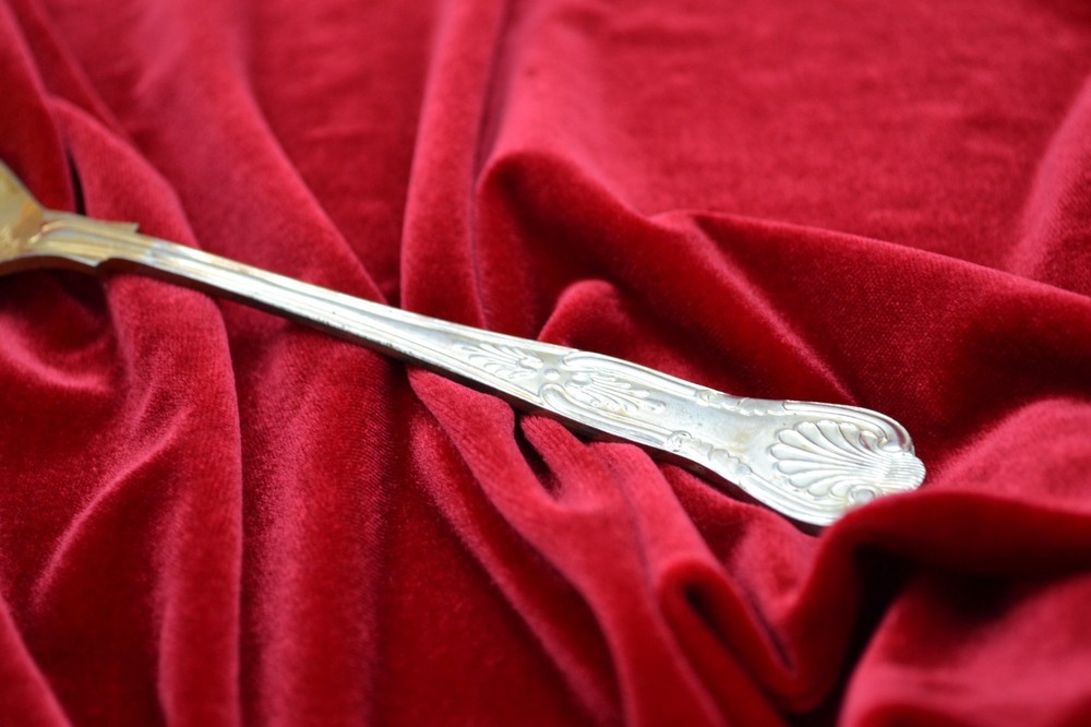 Sheffield England Kings Patten Serving Spoon